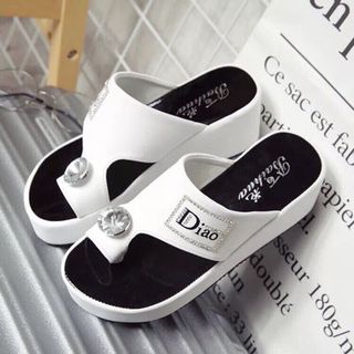 dép xuồng đính đá