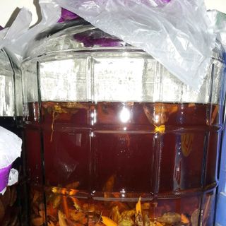 Thang AMAKONG ngâm rượu tết
