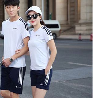 Quần áo phông đôi dành cho nam nữ
