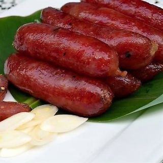 Lạp xưởng tươi