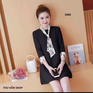 đầm nữ kèm khăn cổ