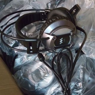 Tai nghe Wangming 9600 USB 71