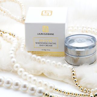 Cute – Kem Dưỡng Ban Ngày
