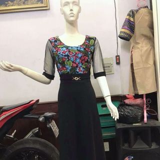 Đầm trung niên