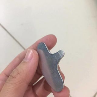 Dụng cụ tách hạt Macca