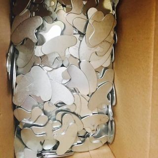 Dụng cụ tách hạt Macca