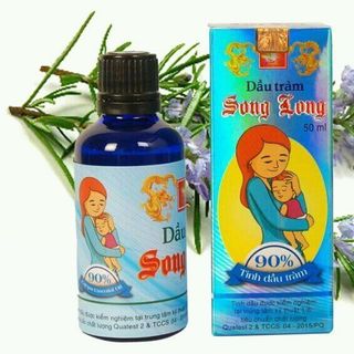 Dầu tràm cho mẹ bé