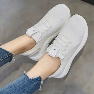 giày bata hang dẹp