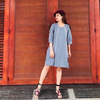 Váy suông xám viền trắng