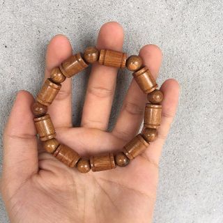 vòng bách xanh các loại