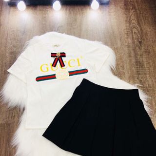 sét áo kèm chân váy xếp li