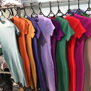đầm len dệt kim chất co giãn nhiều