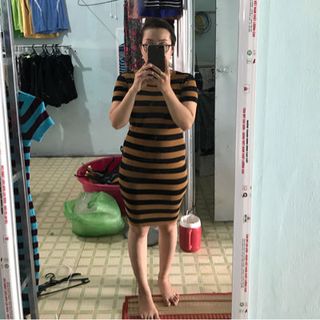 đầm len dệt kim chất co giãn nhiều
