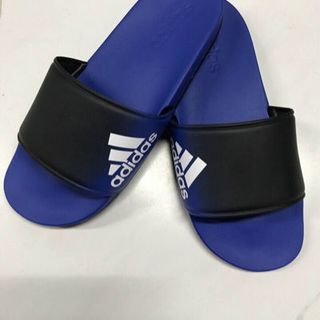 dép Plus