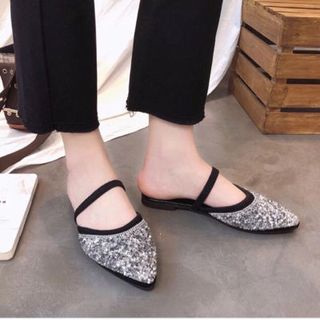 giày sandal mang được hai kiểu kim tuyên xinh