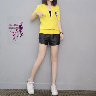 áo len nữ khoá kéo thêu mickey
