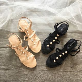 giày sandal đinh châu