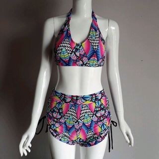 Bikini - đồ bơi
