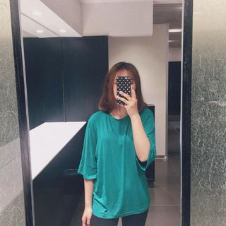 Áo thun tay lỡ nữ Just-P màu xanh lục