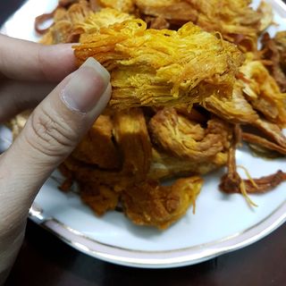 KHÔ GÀ GIÒN VIÊN TO