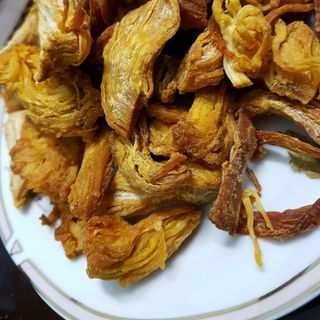 KHÔ GÀ GIÒN VIÊN TO