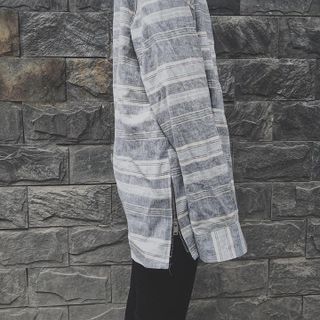 Sơ mi Flannel nữ Just-P màu xám đá có kẻ