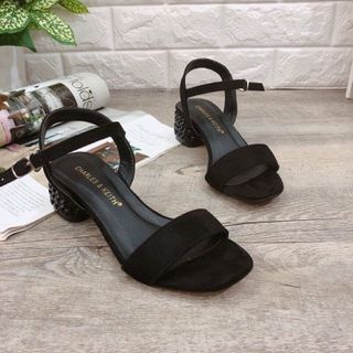 giày sandal gót hột