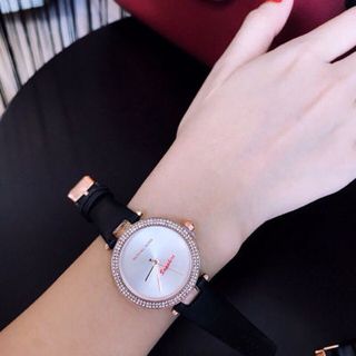 Đồng hồ mk mặt kính saphire