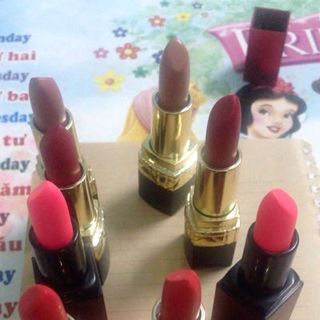 son đỏ ruby