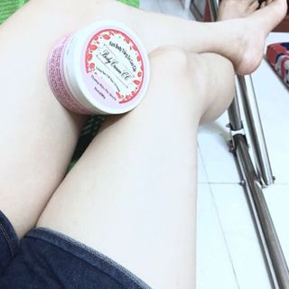 Kem Dưỡng Trắng Da BoDy hộp 250gr