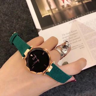 Đồng hồ nữ da lộn