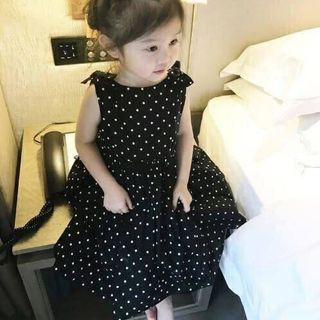Đầm dạo phố chấm bi bé gái annachipla