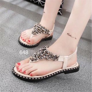 giày sandal tam giác đinh