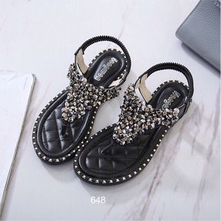 giày sandal tam giác đinh