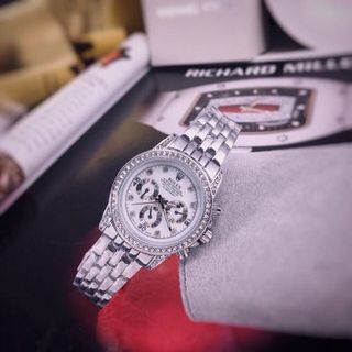 Đồng hồ nữ xxi tốt