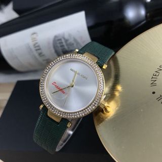 Đồng hồ mk chuẩn aut