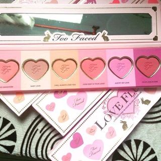 phấn má Too Faced