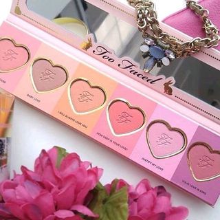 phấn má Too Faced