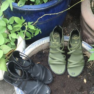 giày sandal nữ quai mảnh