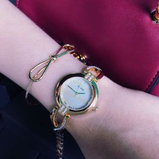 Đồng hồ kim loại nữ xi đẹp