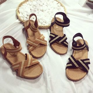 giày sandal gia rẻ