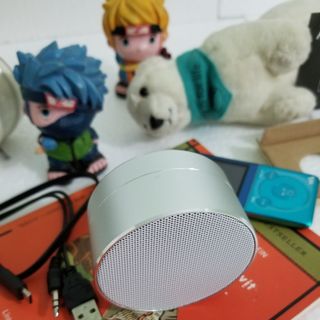 Loa Bluetooth Mini A10 X3 2018 Hỗ Trợ Bluetooth/Thẻ Nhớ - Mic Đàm Thoại - Đèn LED - Đài FM