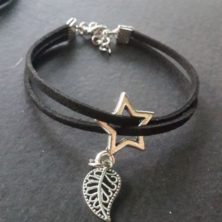 vòng tay đủ kiểu