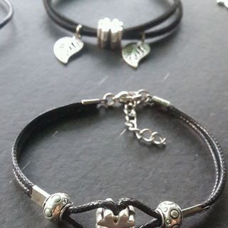 vòng tay đủ kiểu