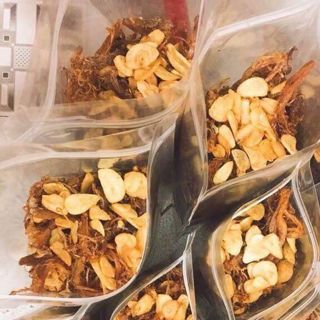 Heo Khô Cháy Tỏi Hà Nội