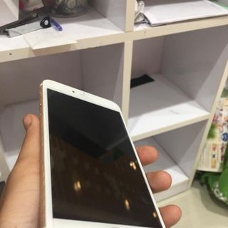 Cần Bán Apple IPhone 6 Plus 16gb Quốc Tế Màu Vàng Còn Đẹp Như Mới