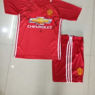 Áo bóng đá sỉ giá quá rẻ