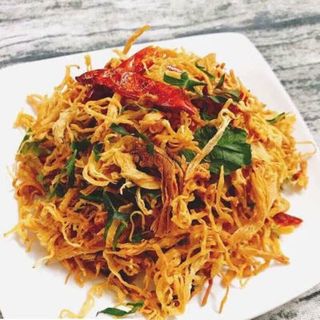 Khô Gà Lá Chanh Hà Nội