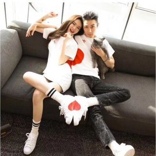 Giày đôi hình trái tim