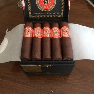 Cuban Parejo cigar